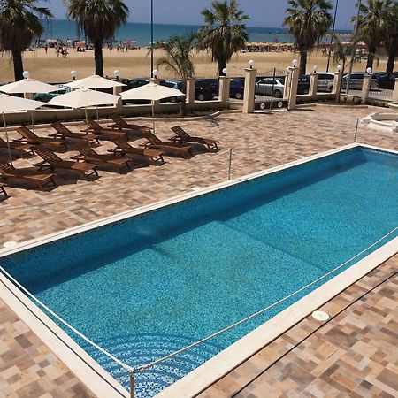Hotel Riviera Palace ポルト・エンペードクレ エクステリア 写真